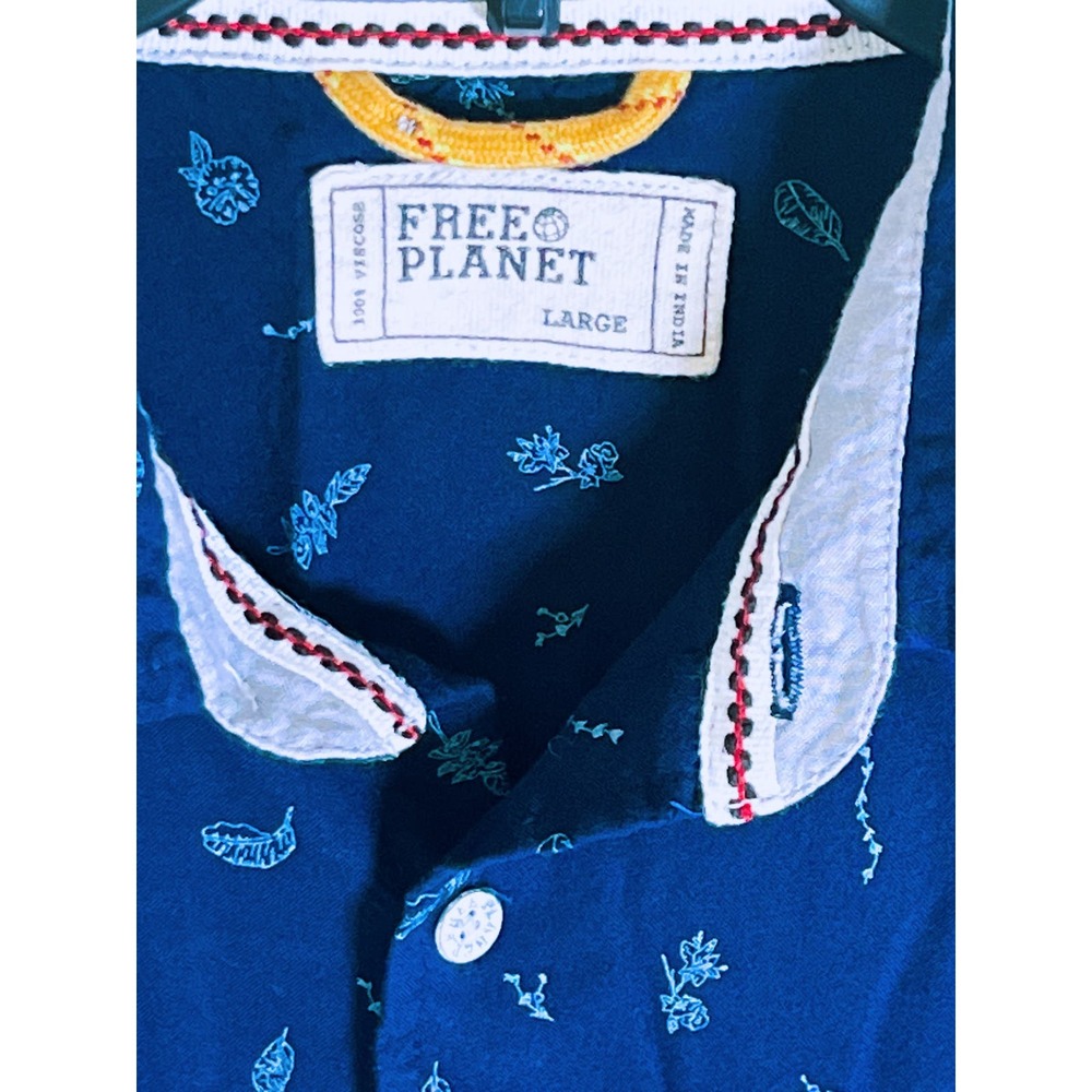 Free Planet Navy Blue Floral Button Up